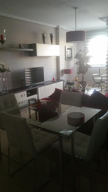 Apartamento Eduardo Dato Seville Ngoại thất bức ảnh