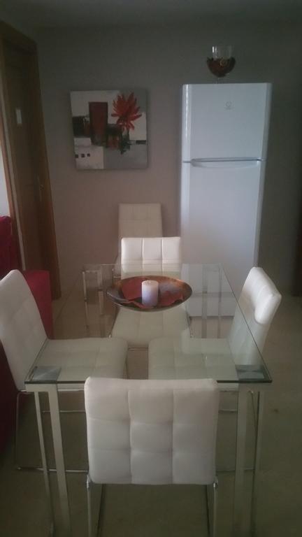 Apartamento Eduardo Dato Seville Ngoại thất bức ảnh