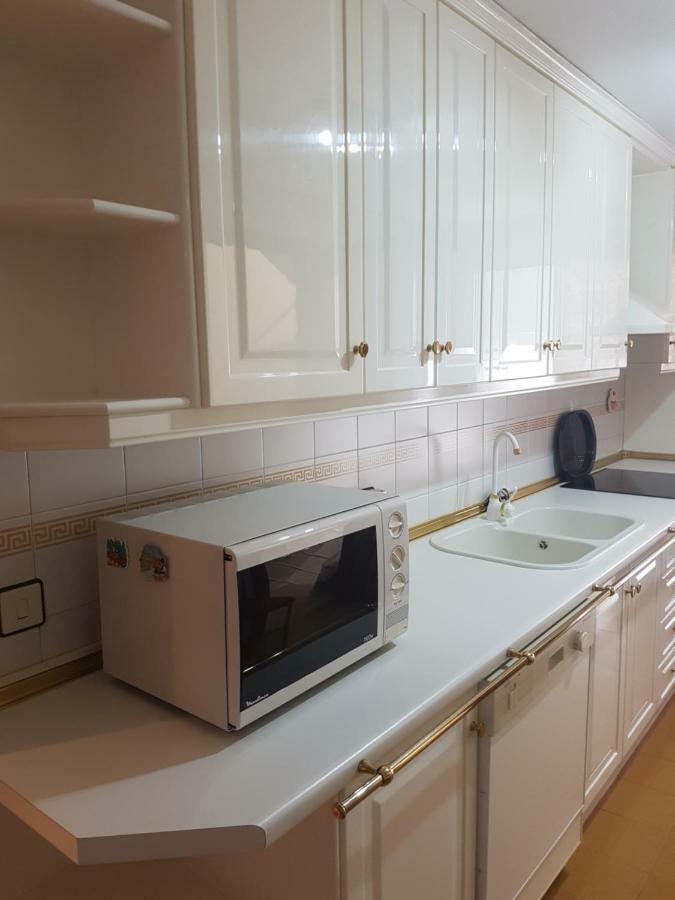 Apartamento Eduardo Dato Seville Ngoại thất bức ảnh