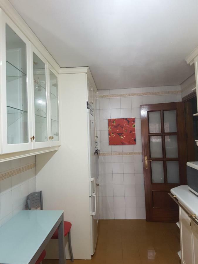 Apartamento Eduardo Dato Seville Ngoại thất bức ảnh